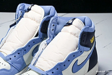 in Jordan Flight OG First High 1 0821